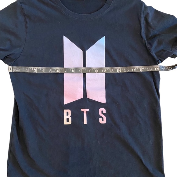 BTS Womens Love Yourself Black Graphic Print Ombre Pastel Band T-Shirt L - Picture 6 of 7